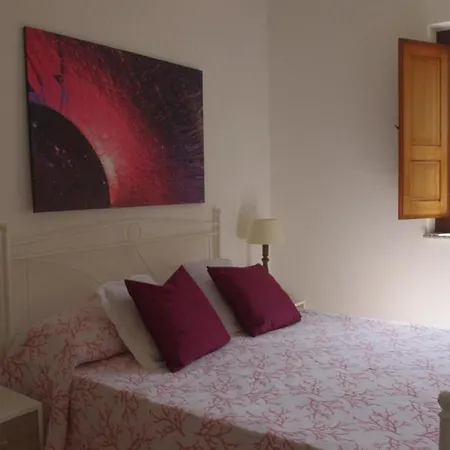 Maria ヴィラ カーラ・リベロット